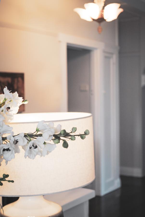 Bed Of Roses Villa อะพอลโลเบย์ ภายนอก รูปภาพ