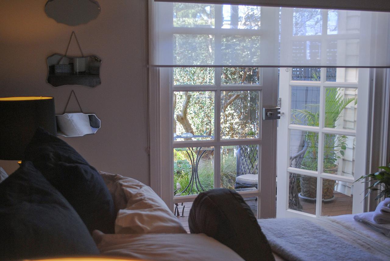 Bed Of Roses Villa อะพอลโลเบย์ ภายนอก รูปภาพ